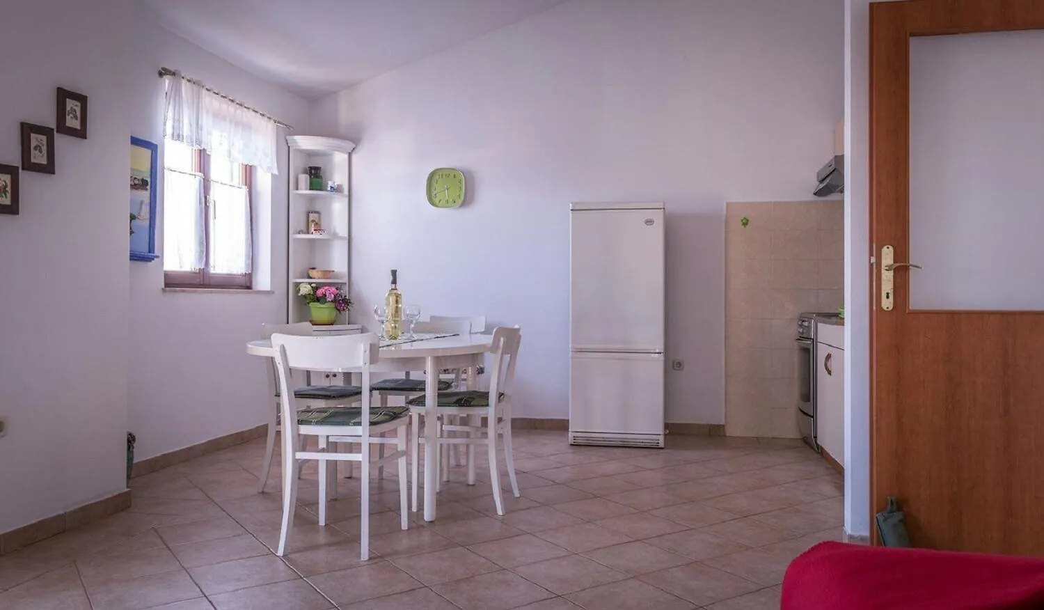 Apartments Brane - 100M From The Beach 特罗吉尔